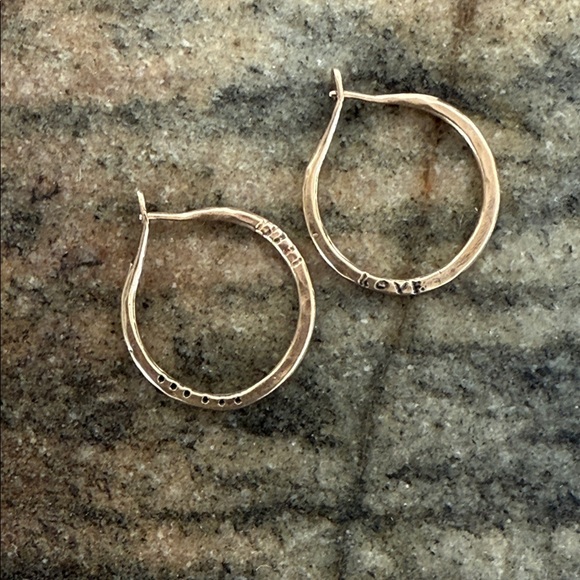 Jes MaHarry “Golden Love Hoops”. New in box! - Picture 6 of 10